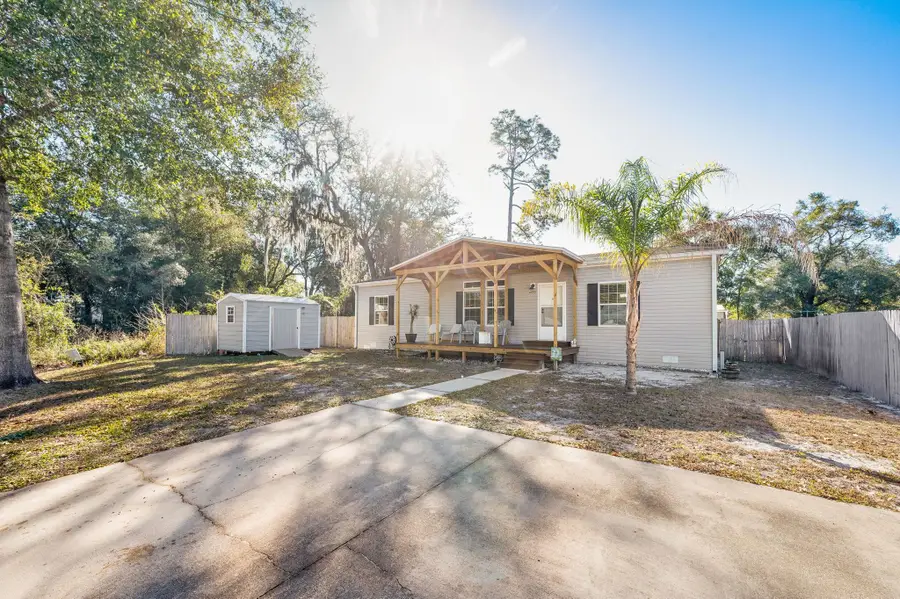 6005 E 7th Manor, Palatka, FL 32177 - #2