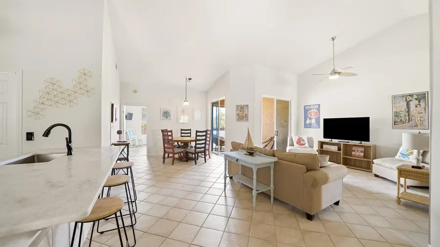 705 Augusta Cir, Saint Augustine, FL 32086 - #3