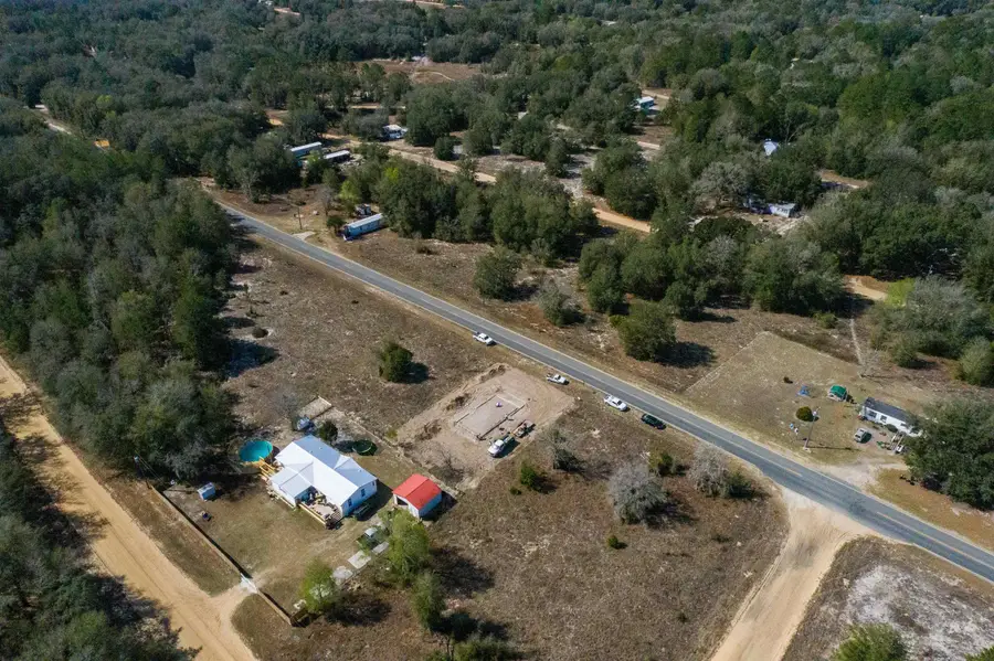 724 Dawn Ave, Interlachen, FL 32148 - #3