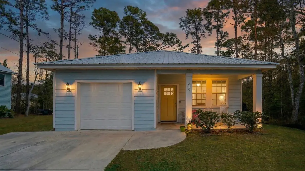 820 N Saint Johns St, Saint Augustine, FL 32084 - #1