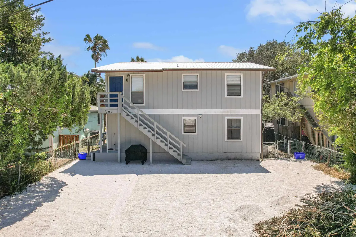 207 9th St, Saint Augustine, FL 32080 - #1