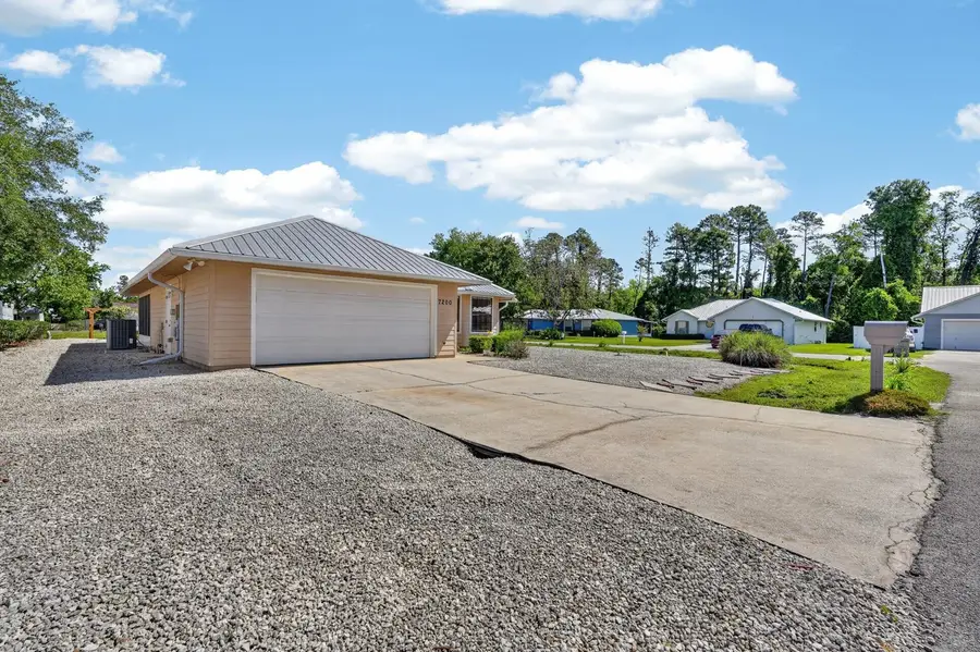 7200 Andrew Jackson St, Palatka, FL 32177 - #3