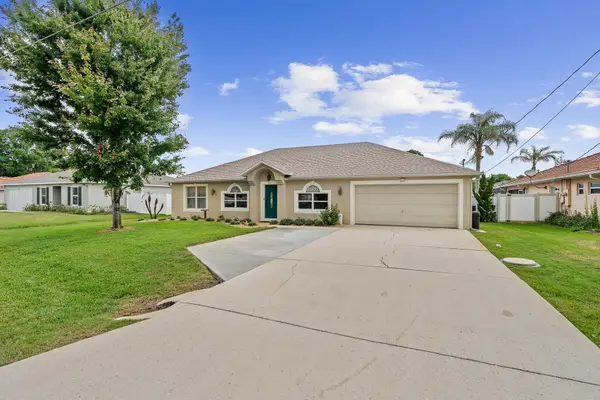 234 Pine Grove Dr, Palm Coast, FL 32164