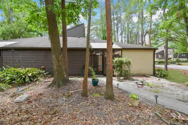 10379 Big Tree Ln, Jacksonville, FL 32257