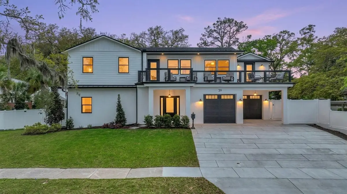 39 E Park Ave, Saint Augustine, FL 32084 - #1