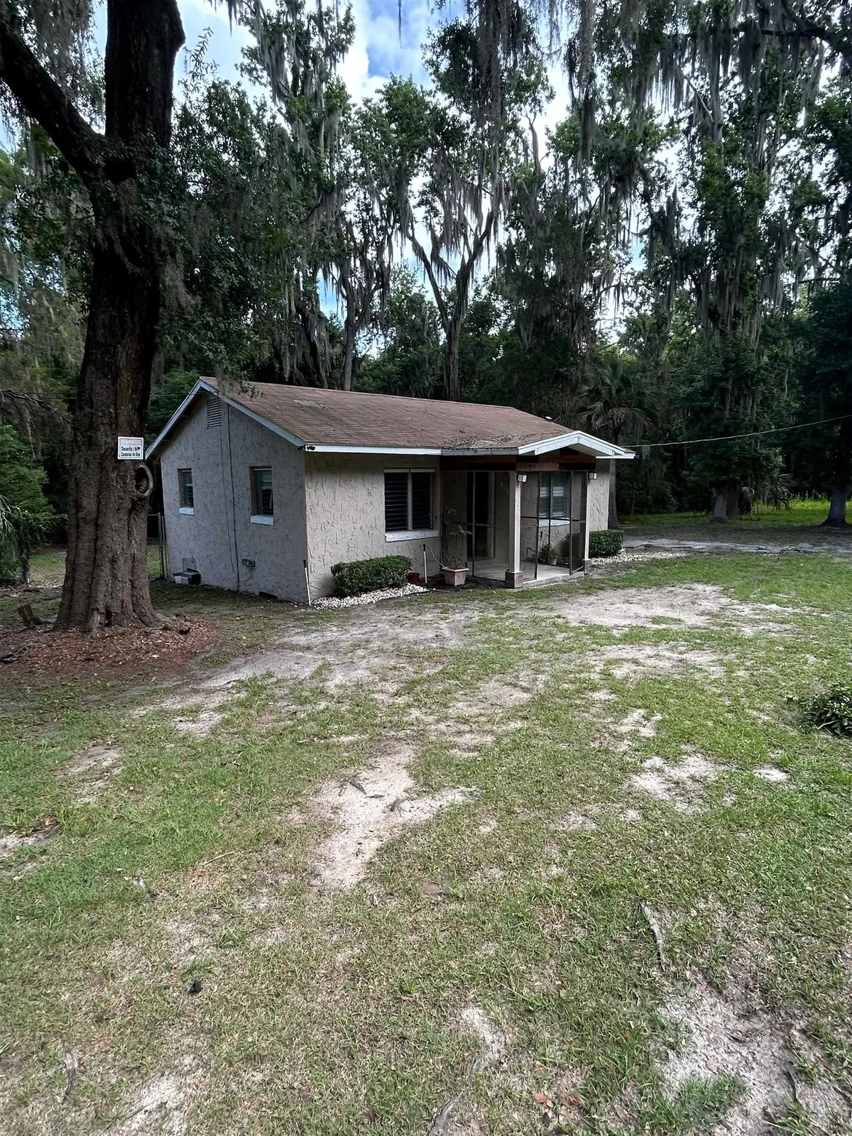 908 River St, Palatka, FL 32177 - #1