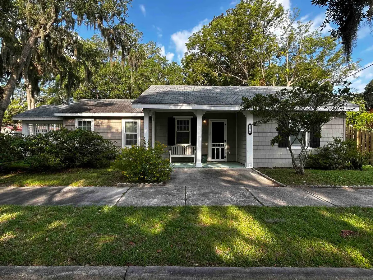 220 Rainey Ave, Saint Augustine, FL 32084 - #1