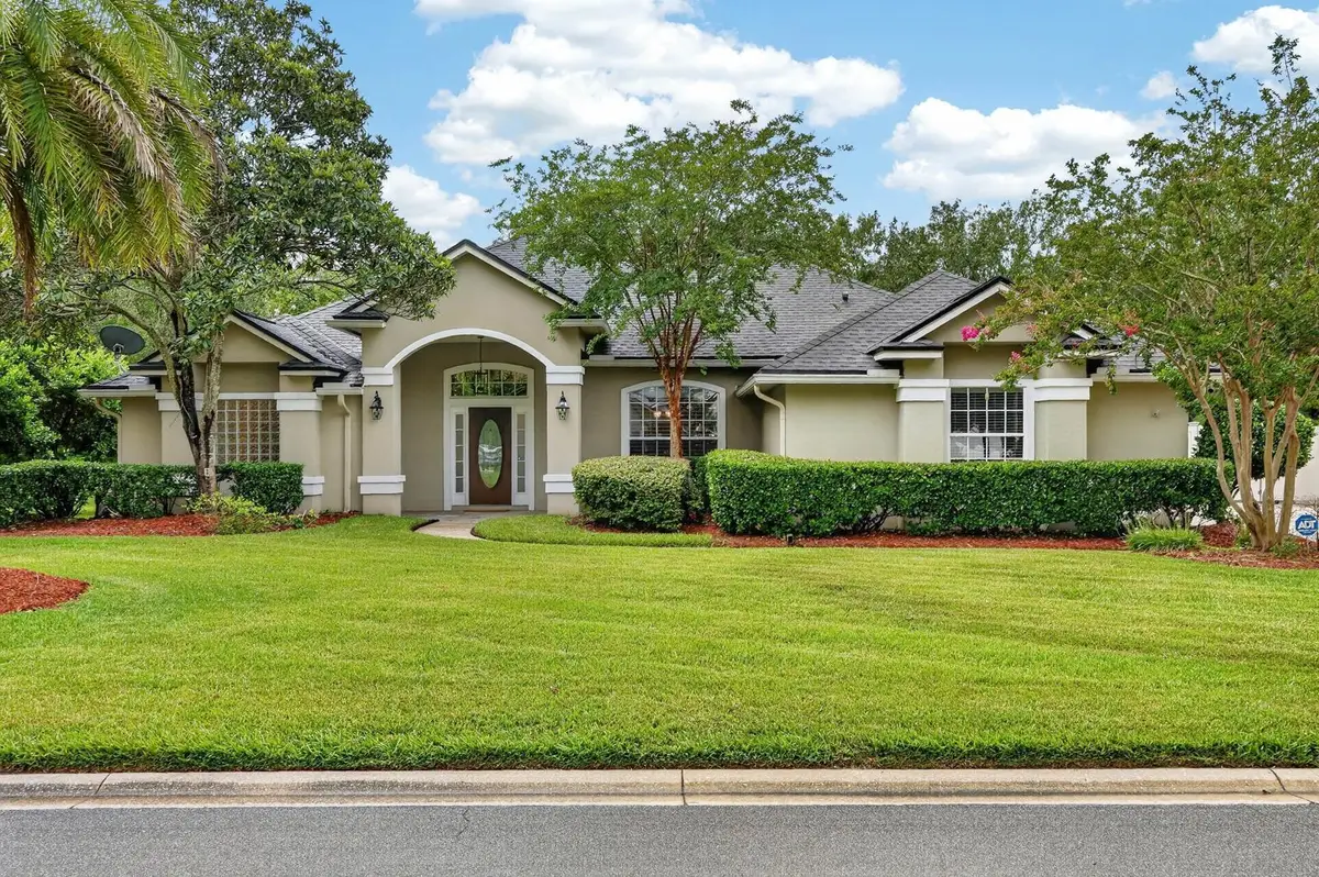 165 Edgewater Branch Dr, Saint Johns, FL 32259 - #1