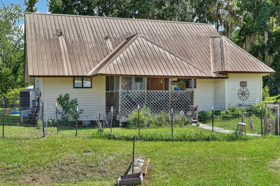 110 W Palm Ave, Crescent City, FL 32112 - #2