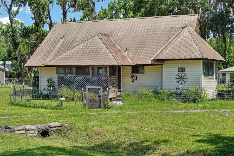 110 W Palm Ave, Crescent City, FL 32112 - #3