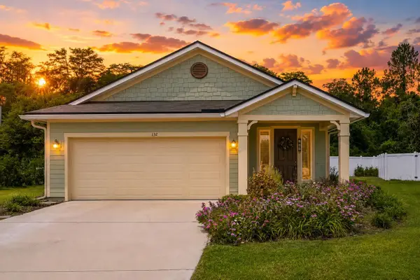 132 Monroe Ave, St Augustine, FL 32086