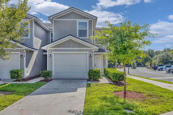 6777 Lake Mist Lane, Jacksonville, FL 32210