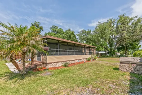 227 Spec Ln, Crescent City, FL 32112