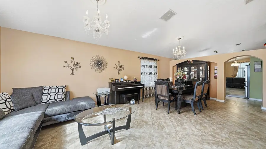 2573 Carriage Lamp Dr, Jacksonville, FL 32246 - #2