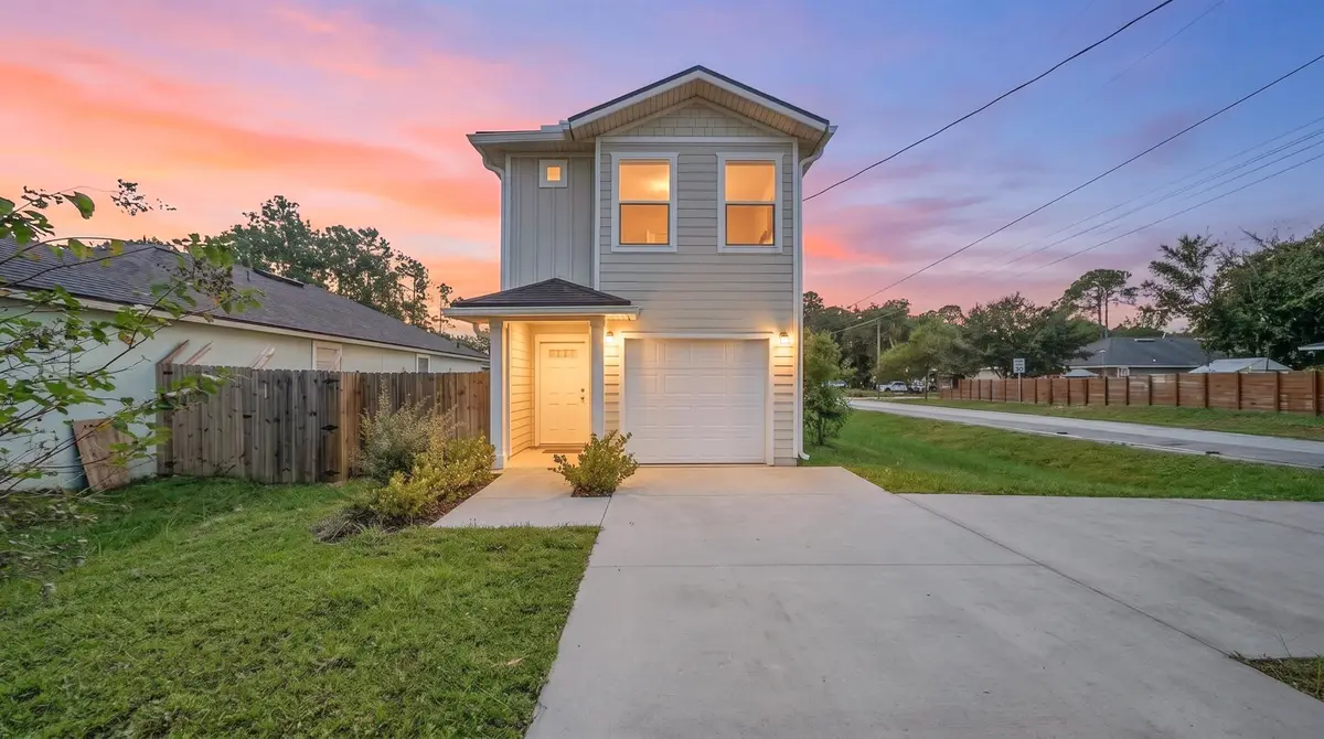 996 N Saint Johns St, Saint Augustine, FL 32084 - #1