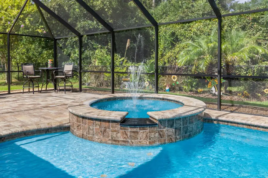 4 Edge Pl, Palm Coast, FL 32164 - #3