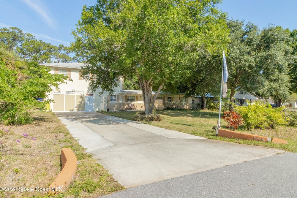 655 Cocoanut Grove Avenue, Melbourne, FL 32904 BHGRE