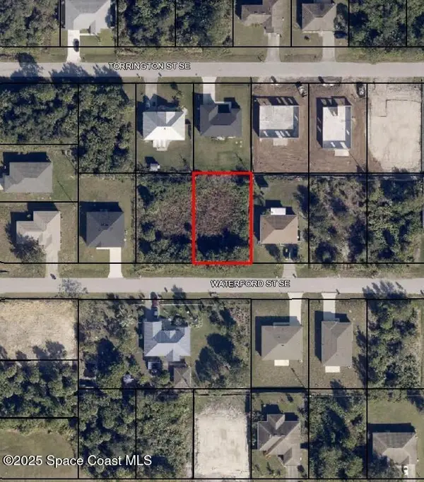 1225 Waterford Street Se, Palm Bay, FL 32909