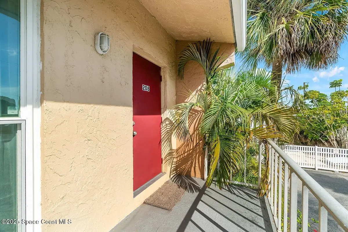 1555 14th Avenue #208, Vero Beach, FL 32960 - Image #1