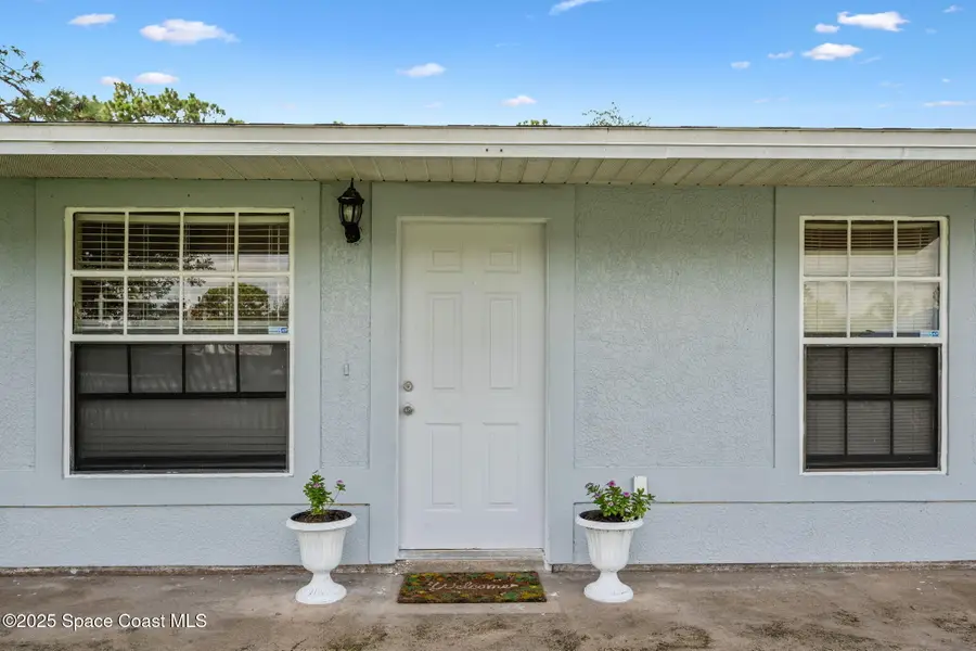 206 San Luis Street Sw, Palm Bay, FL 32908 - Image #2