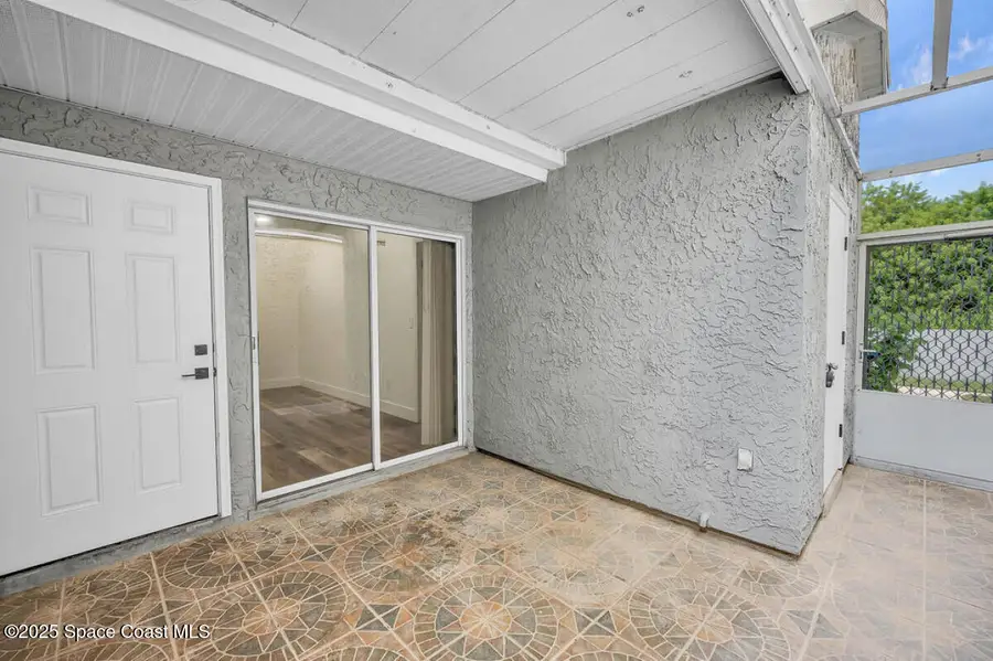 1470 Malibu Circle Ne #110, Palm Bay, FL 32905 - Image #3