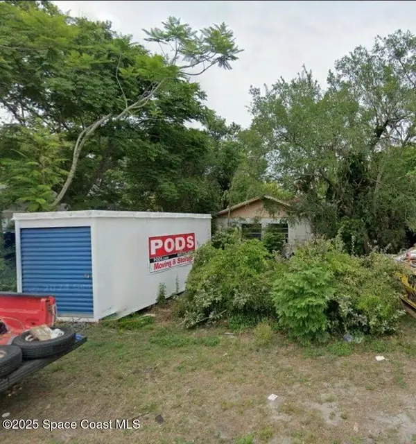 112 Colomba Road, DeBary, FL 32713