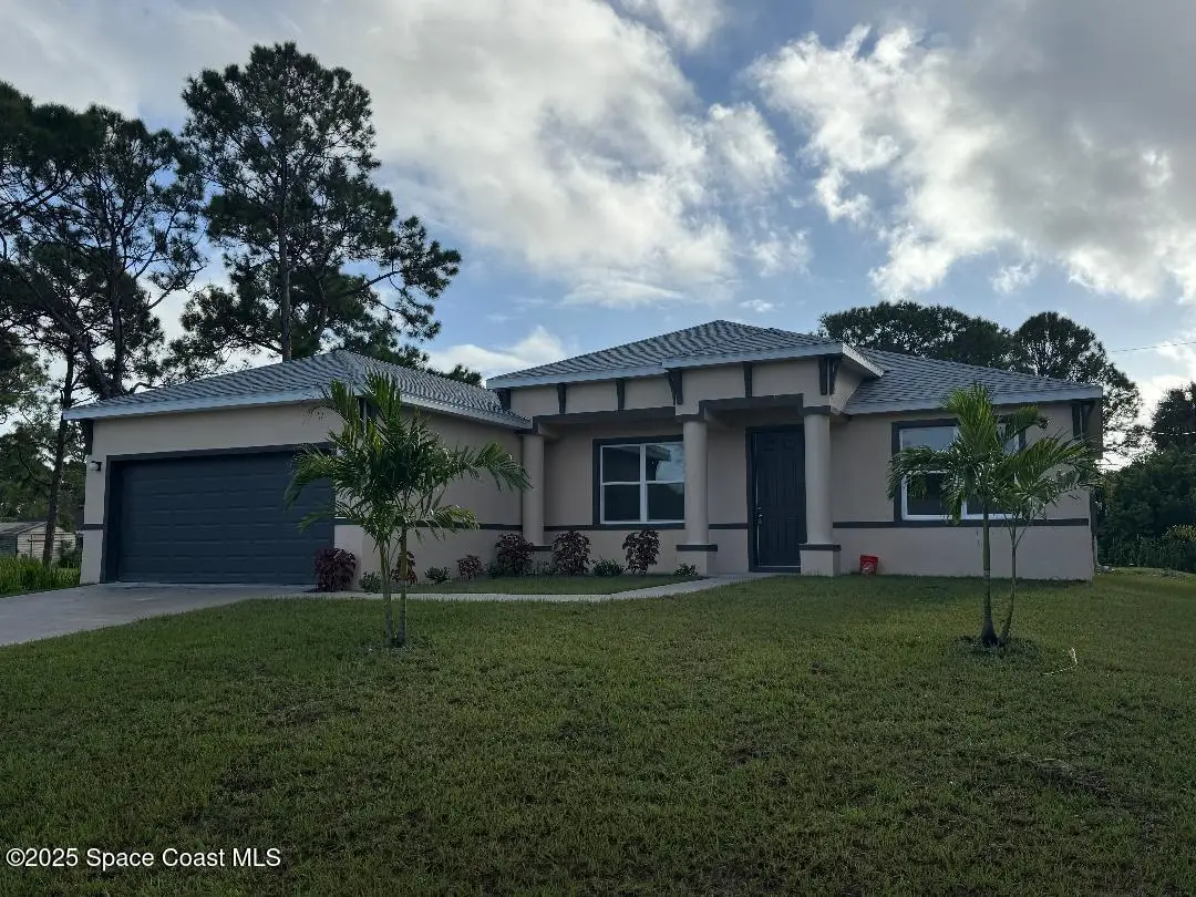 419 Carolina Avenue Nw, Palm Bay, FL 32907 - Image #1