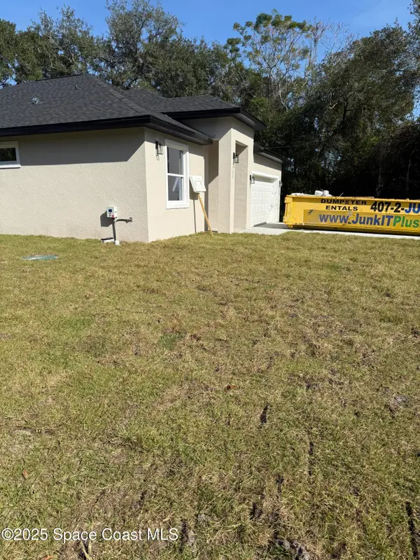 132 Caracas Road, DeBary, FL 32713