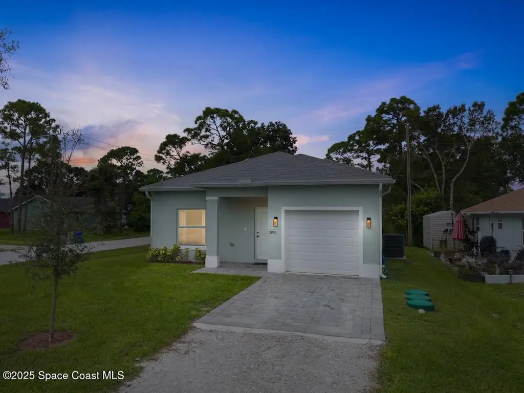 1395 17th Court Sw, Vero Beach, FL 32962 - Image #1