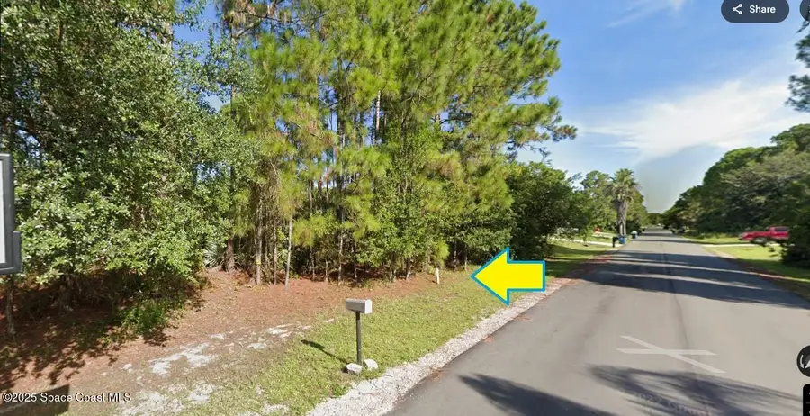 558 Wildwood Avenue Sw, Palm Bay, FL 32908 - Image #2
