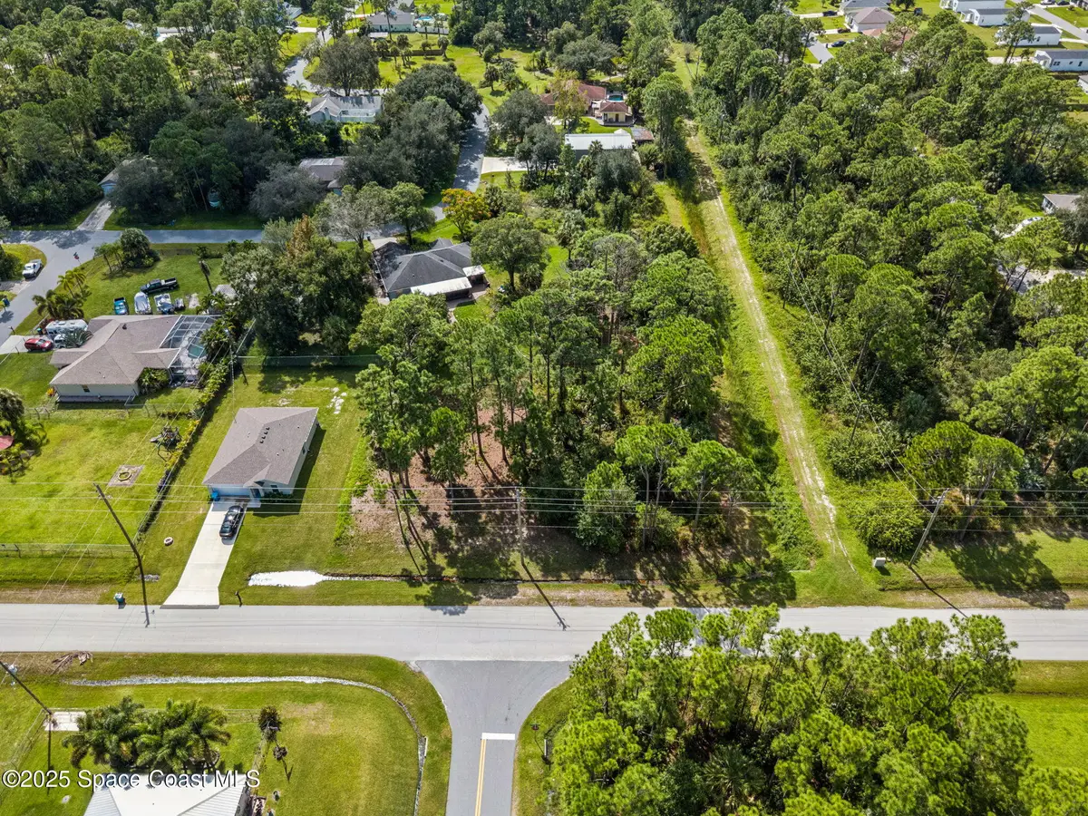 714 SE Sarasota Drive Se, Palm Bay, FL 32909 - Image #1