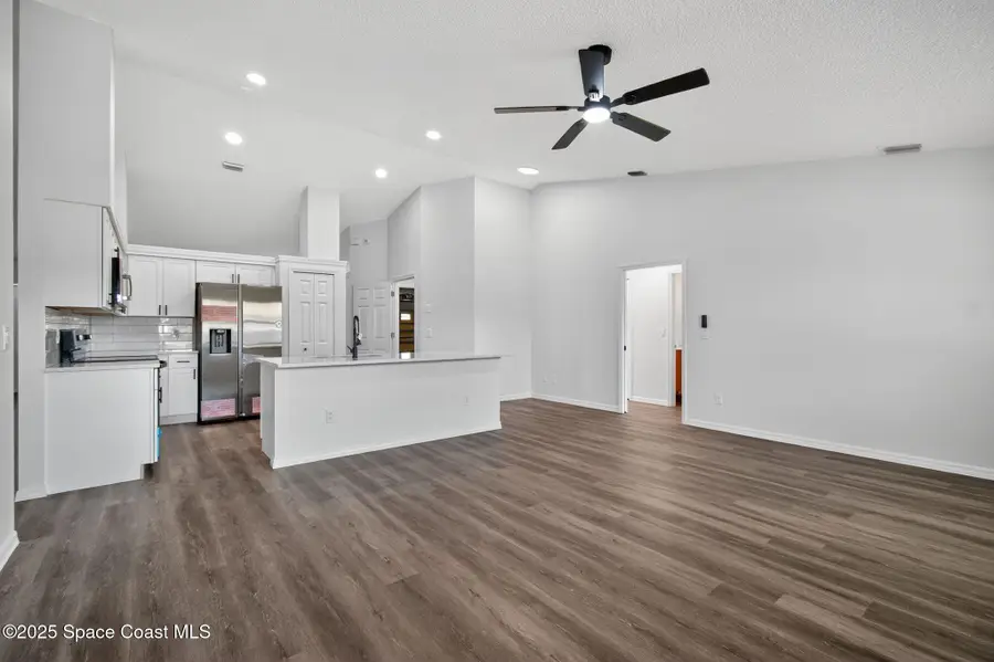 282 Awin Circle Se, Palm Bay, FL 32909 - Image #3