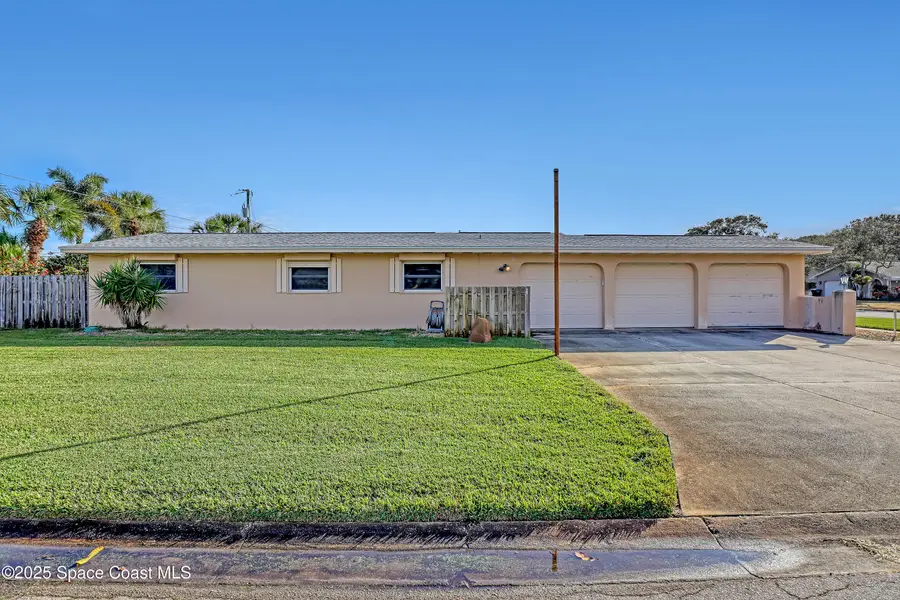 510 Andrews Drive, Melbourne Beach, FL 32951 - Image #2