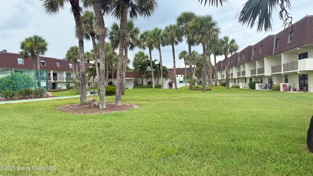 190 Paradise Boulevard #09, Melbourne, FL 32903 - Image #1