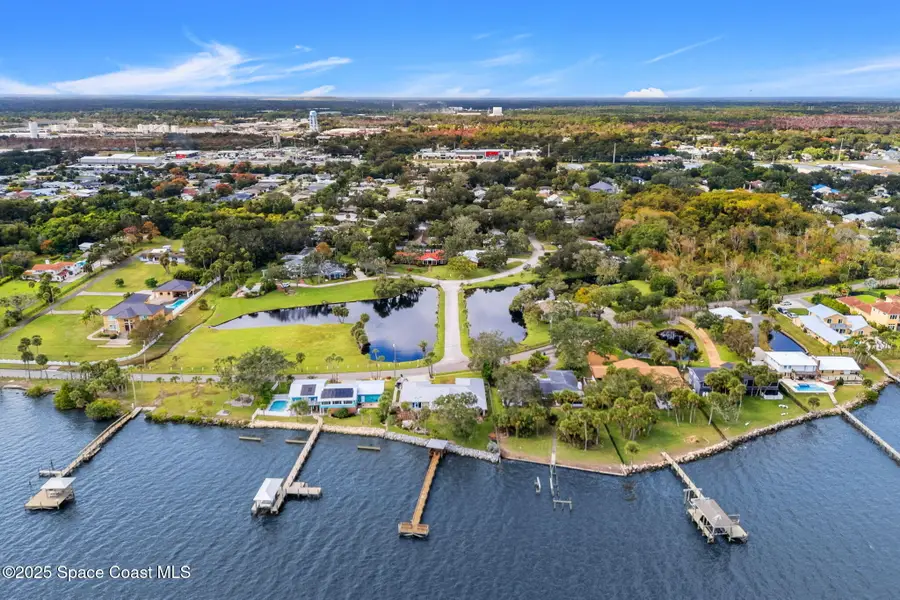 121 S Twin Lakes Road, Cocoa, FL 32926 - Image #3