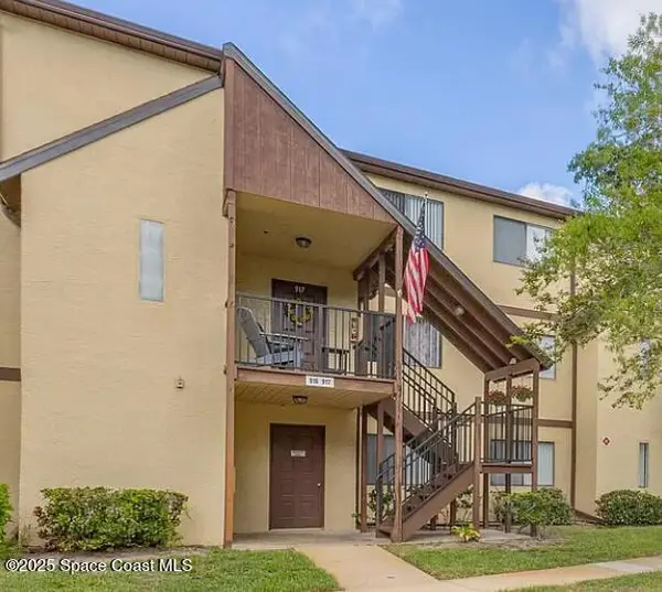 7801 Maplewood Drive #916, Melbourne, FL 32904