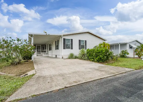 7620 Boxelder Road E, Micco, FL 32976