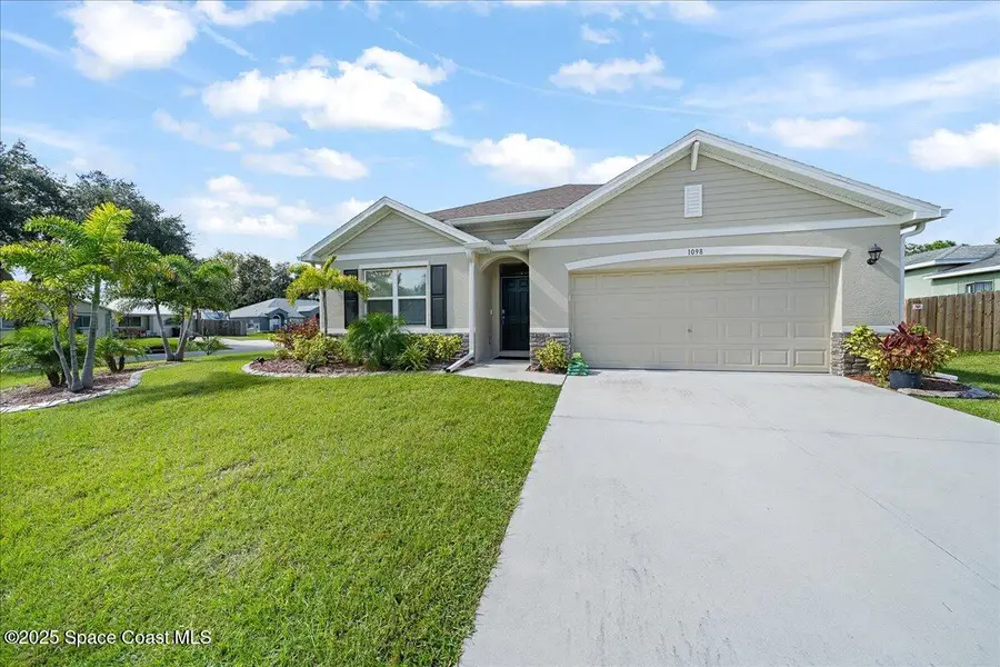 1098 Castile Road Se, Palm Bay, FL 32909 - Image #2