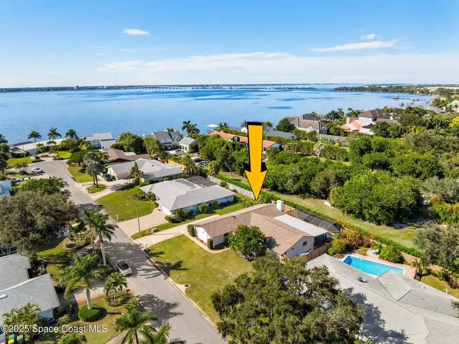 724 Puesta Del Sol Plaza, Indialantic, FL 32903 - Image #2