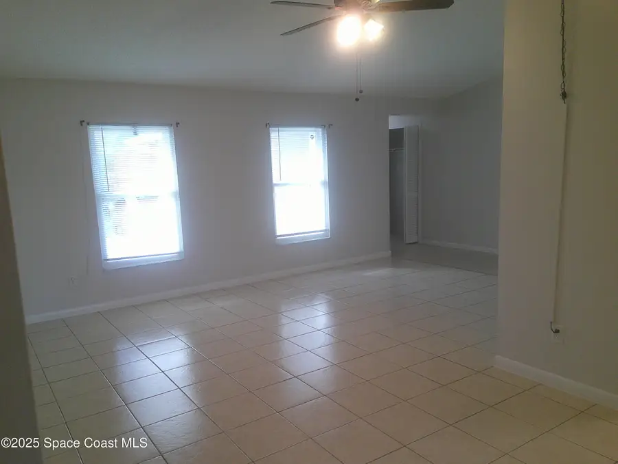 781 Arundo Avenue Ne, Palm Bay, FL 32905 - Image #3