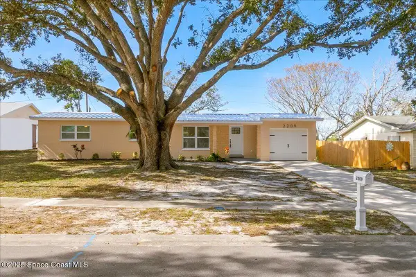 2209 Iona Drive, Cocoa, FL 32926