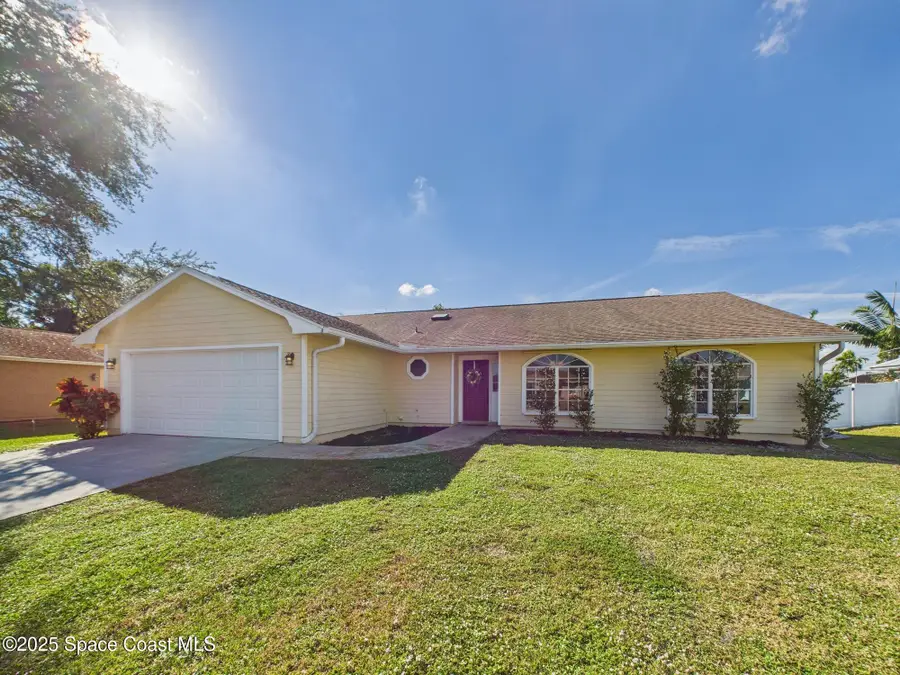 1915 19th Avenue Sw, Vero Beach, FL 32962 - Image #2