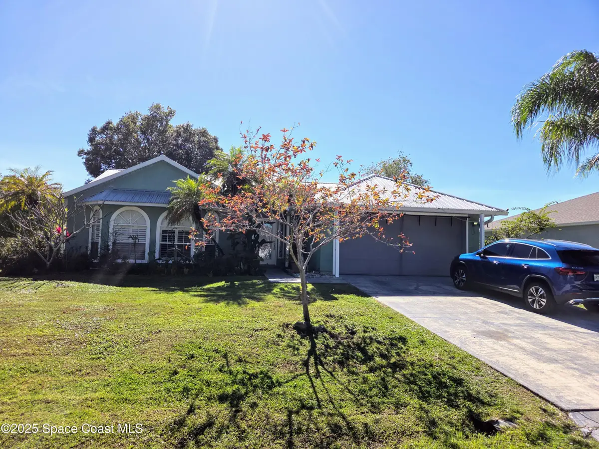 644 Norse Street Nw, Palm Bay, FL 32907 - Image #1