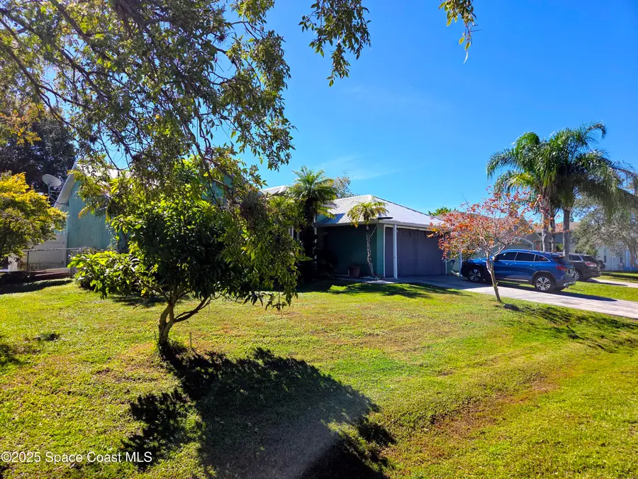 644 Norse Street Nw, Palm Bay, FL 32907 - Image #2