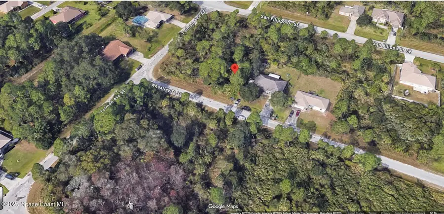 807 Wheatley Street Se, Palm Bay, FL 32909 - Image #2