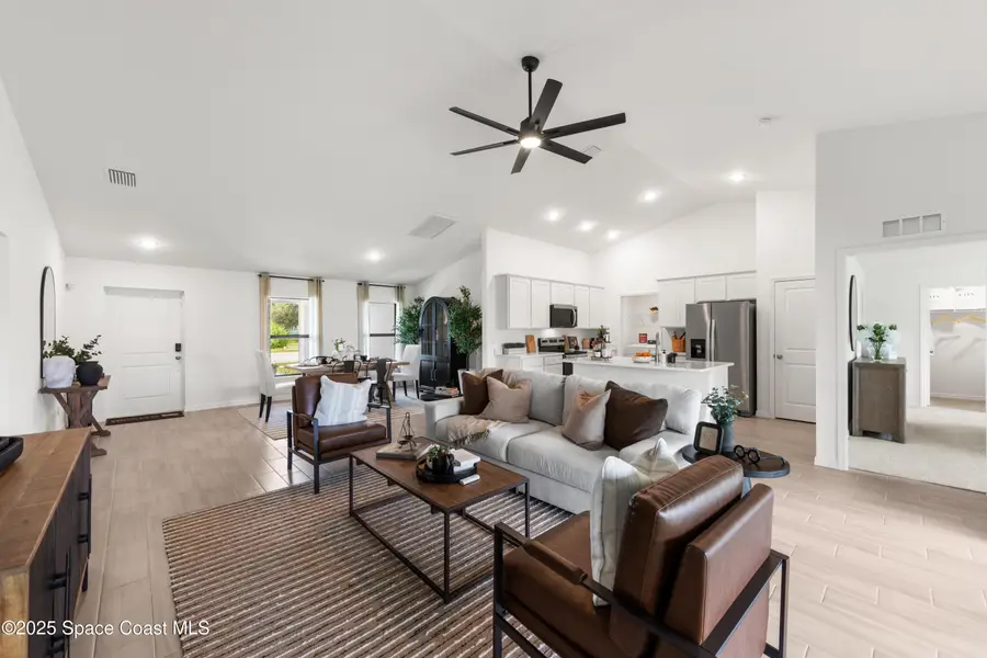 680 Coconut Street Se, Palm Bay, FL 32909 - Image #3