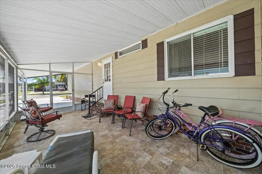 2391 Ersoff Boulevard Ne, Palm Bay, FL 32905 - Image #3