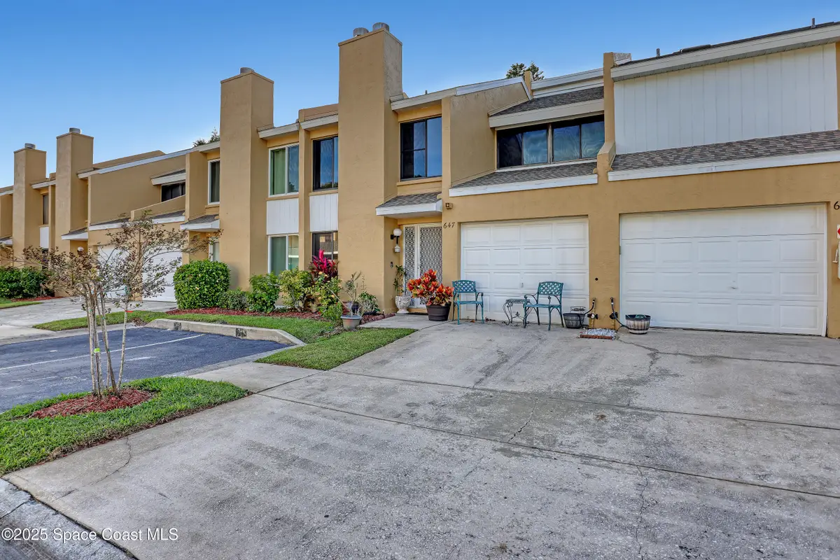 647 Cedar Side Circle Ne #114, Palm Bay, FL 32905 - Image #1