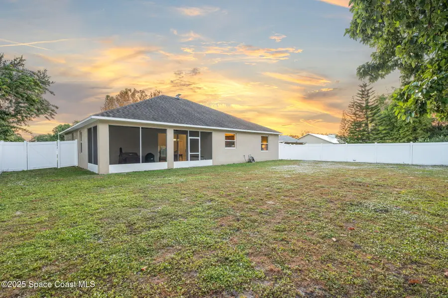 943 SE Douglas Street Se, Palm Bay, FL 32909 - Image #3