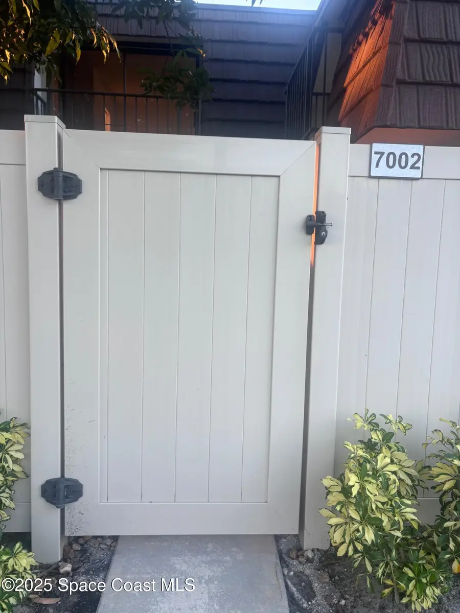 7002 70th Way #7002, West Palm Beach, FL 33407 - Image #3